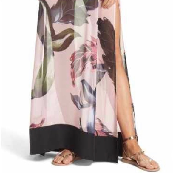 Ted baker Eden king cover up NWT - Picture 4 of 5